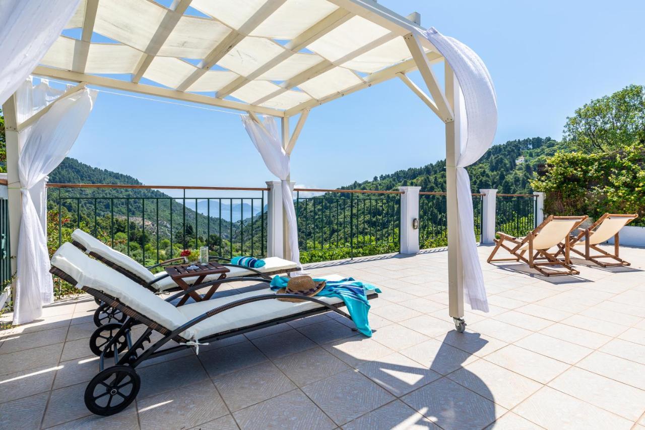 Skopelos Country * Panormos (Skopelos)