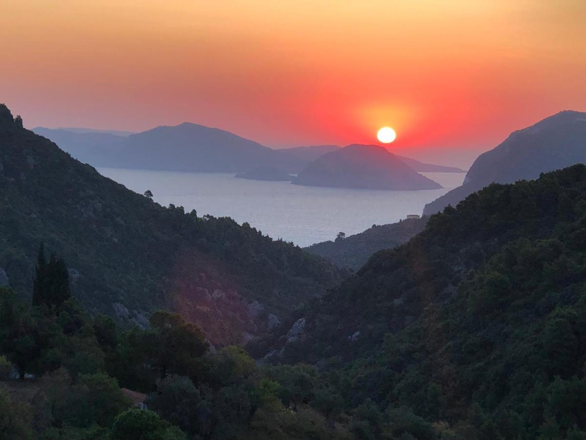 Villa Skopelos Country *